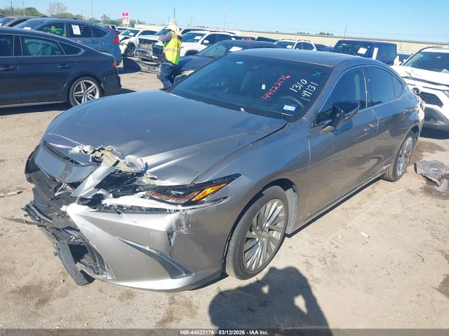 2020 Lexus Es 300h Ultra Luxury მანქანა იყიდება აუქციონზე, vin: 58AF21B19LU009247, აუქციონის ნომერი: 44522176