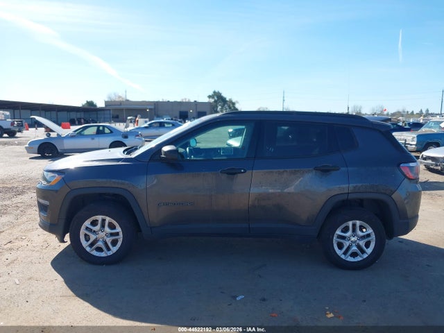 Jeep Compass Sport 4x4 2018 3C4NJDAB9JT373326 Image 14