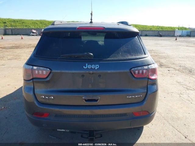 Jeep Compass Sport 4x4 2018 3C4NJDAB9JT373326 Image 16