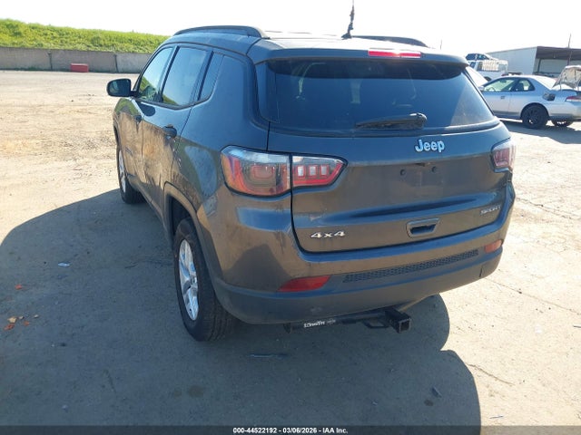 Jeep Compass Sport 4x4 2018 3C4NJDAB9JT373326 Image 3