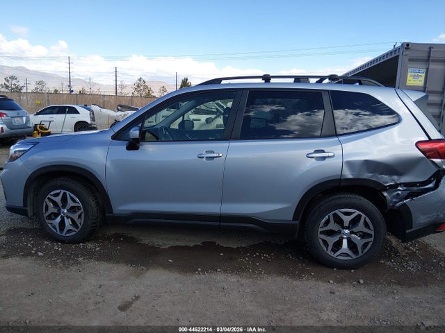 JF2SKAJC1MH430324 Subaru Forester Premium