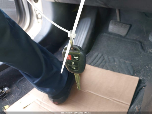 Toyota Corolla S Plus 2015 5YFBURHE2FP348172 Image 11