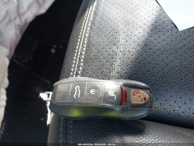 2011 PORSCHE CAYENNE WP1AA2A26BLA03305 Photo 10