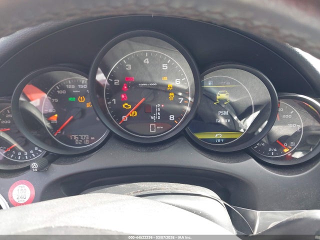 2011 PORSCHE CAYENNE WP1AA2A26BLA03305 Photo 6