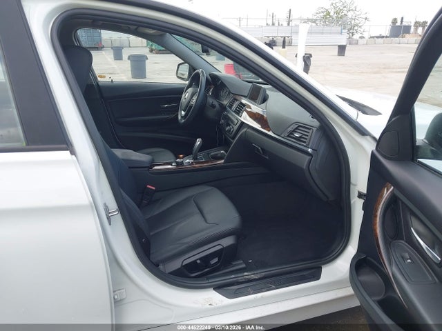 BMW 328I 2014 WBA3C1C53EK114181 Image 5