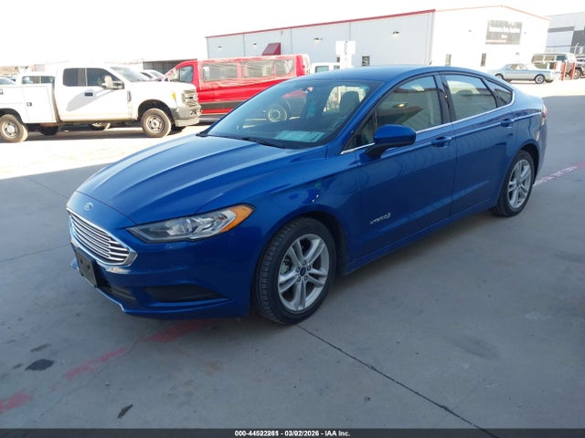 Ford Fusion Hybrid S 2018 3FA6P0UU7JR100557 Image 2