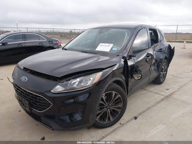 Ford ESCAPE SE 2021 1FMCU0G63MUB19053 Image 2
