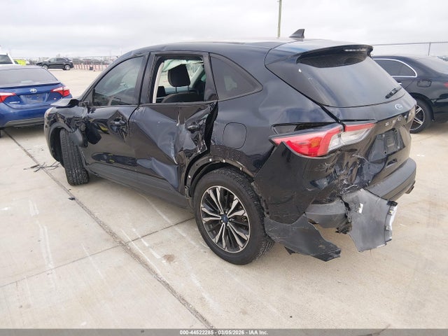 Ford ESCAPE SE 2021 1FMCU0G63MUB19053 Image 3