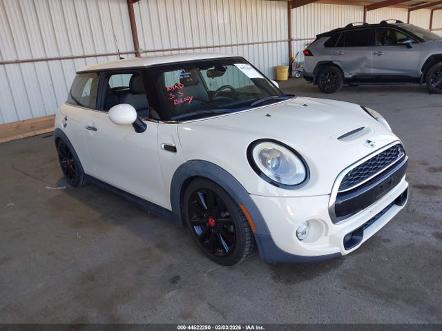 2016 MINI HARDTOP WMWXP7C54G3B33119 Photo 0