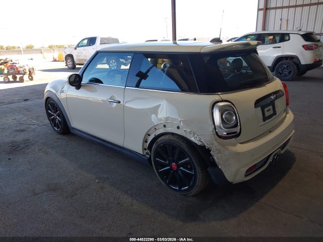 2016 MINI HARDTOP WMWXP7C54G3B33119 Photo 2