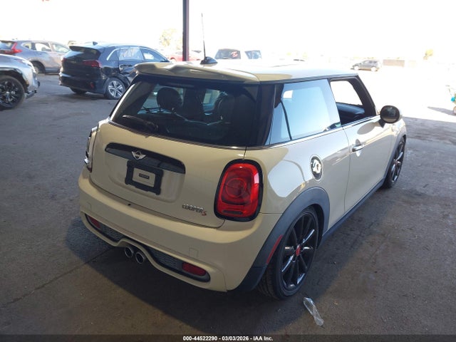 2016 MINI HARDTOP WMWXP7C54G3B33119 Photo 3