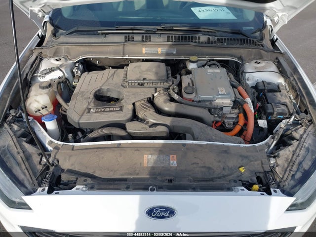 3FA6P0UU0JR254611 Ford Fusion Hybrid S