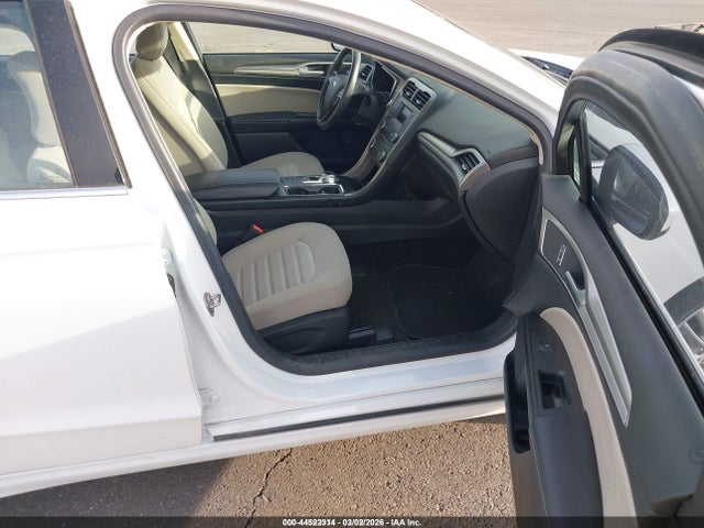 3FA6P0UU0JR254611 Ford Fusion Hybrid S