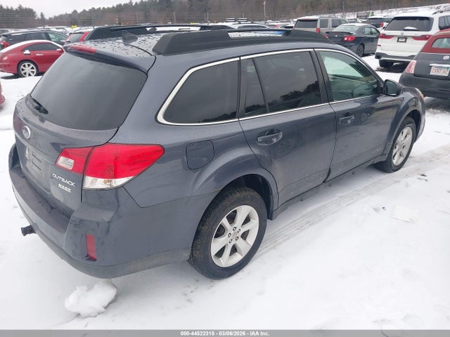 Продаж на аукціоні авто 2014 Subaru Outback 2.5i Premium, vin: 4S4BRBCC4E3221294, номер лоту: 44522315