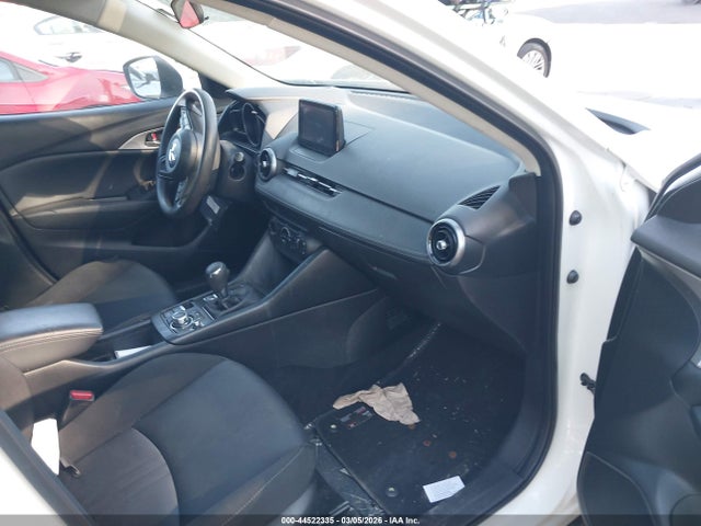 2019 MAZDA CX-3 JM1DKDB71K1409683 Photo 4