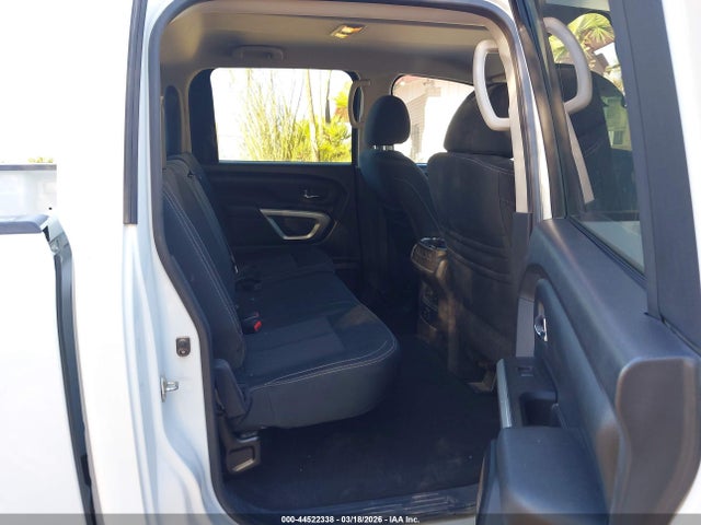 Nissan TITAN SV 2018 1N6AA1E68JN537754 Image 8