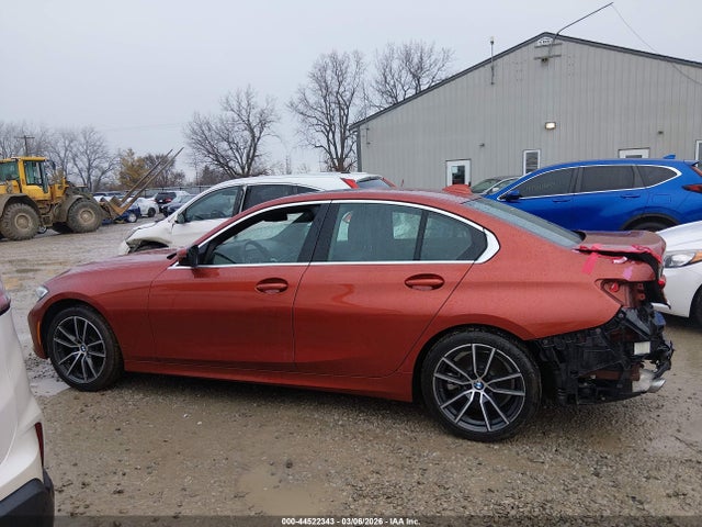 44522343 :رقم المزاد ، 3MW5R7J05L8B23609 vin ، 2020 Bmw 330i Xdrive مزاد بيع