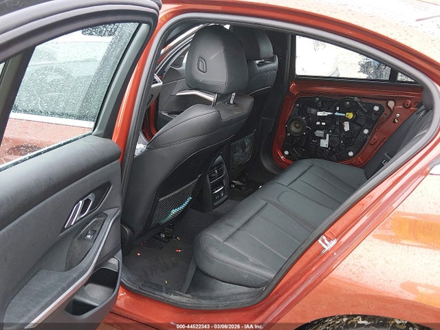 44522343 :رقم المزاد ، 3MW5R7J05L8B23609 vin ، 2020 Bmw 330i Xdrive مزاد بيع