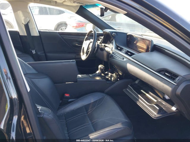 2019 Lexus Es 350 Luxury მანქანა იყიდება აუქციონზე, vin: 58ABZ1B14KU048689, აუქციონის ნომერი: 44522347