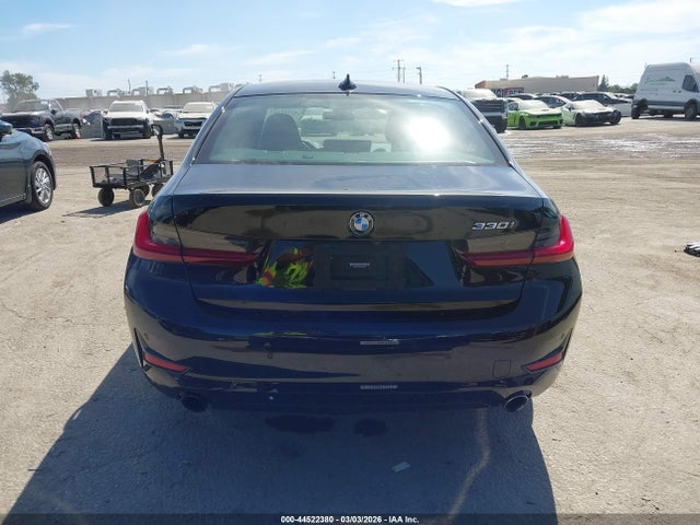 3MW5R1J00N8C53880 BMW 330I