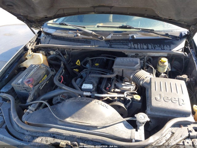 44522389 :رقم المزاد ، 1J4GX48S14C388488 vin ، 2004 Jeep Grand Cherokee Laredo مزاد بيع