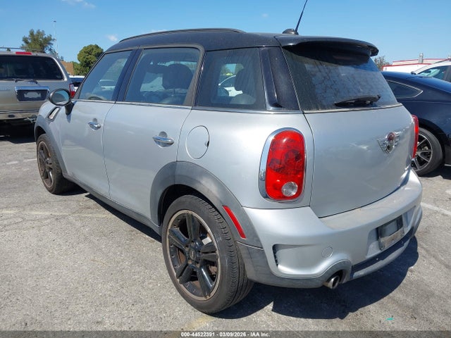 2012 MINI COOPER S COUNTRYMAN WMWZC3C52CWL85387 Photo 2