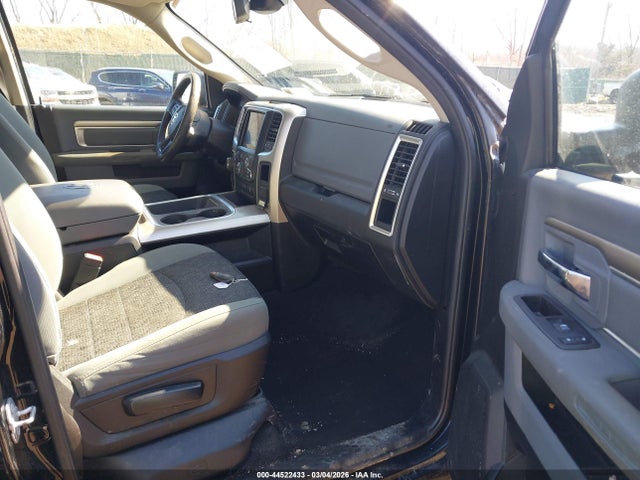44522433 :رقم المزاد ، 1C6RR7GT5LS126263 vin ، 2020 Ram 1500 Classic Warlock  4x4 6'4 Box مزاد بيع