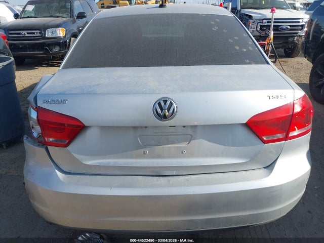 Aukcja sprzedaży 2014 Volkswagen Passat 1.8t Se, vin: 1VWBS7A39EC114425, numer aukcji: 44522450