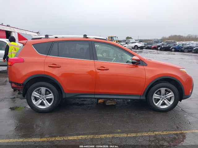 Toyota Rav4 Xle 2015 JTMRFREV8FD160997 Image 14