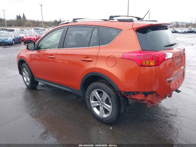 Toyota Rav4 Xle 2015 JTMRFREV8FD160997 Image 3