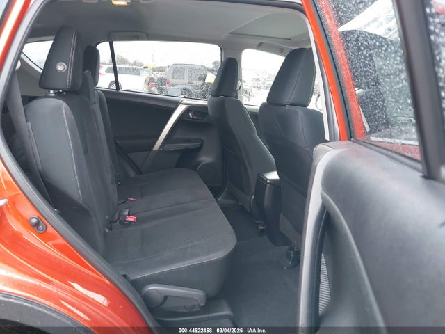 Toyota Rav4 Xle 2015 JTMRFREV8FD160997 Image 8