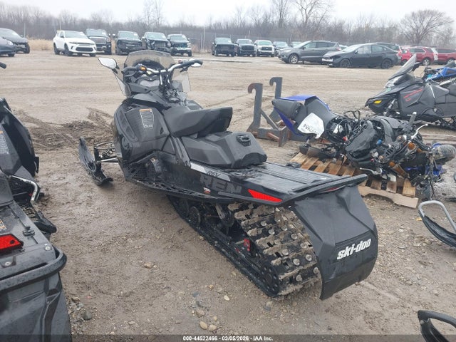 2BPSUFKB8KV000908 Ski Doo Renegade Adrenaline 850