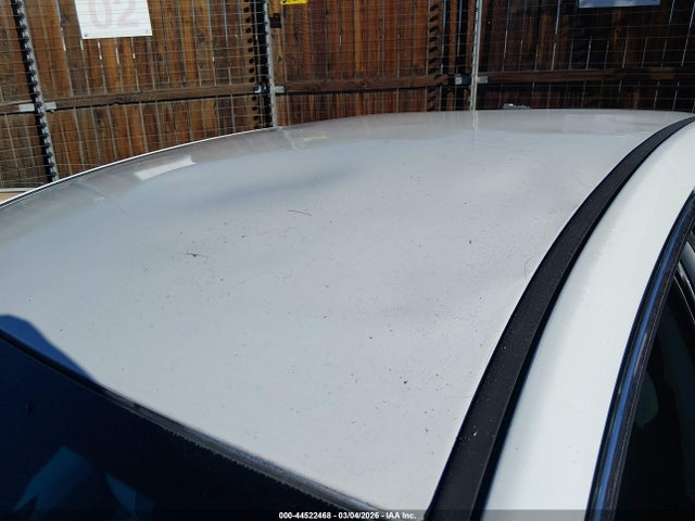 44522468 :رقم المزاد ، 5NPE24AAXJH670237 vin ، 2018 Hyundai Sonata Eco مزاد بيع