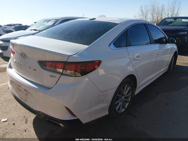44522468 :رقم المزاد ، 5NPE24AAXJH670237 vin ، 2018 Hyundai Sonata Eco مزاد بيع