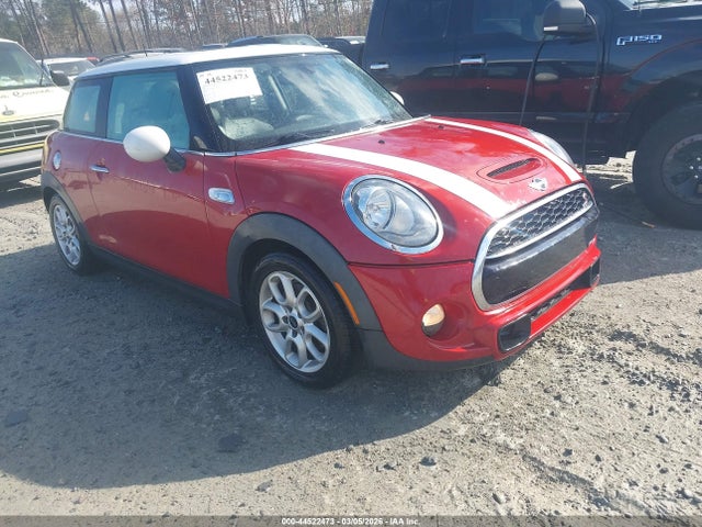 2015 MINI HARDTOP WMWXP7C5XF2C60039 Photo 0
