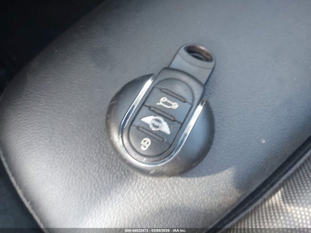 2015 MINI HARDTOP WMWXP7C5XF2C60039 Photo 10