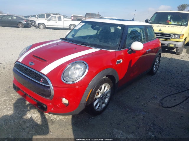 2015 MINI HARDTOP WMWXP7C5XF2C60039 Photo 1
