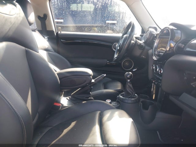 2015 MINI HARDTOP WMWXP7C5XF2C60039 Photo 4