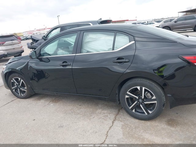 3N1AB8CVXSY268635 Nissan SENTRA SV