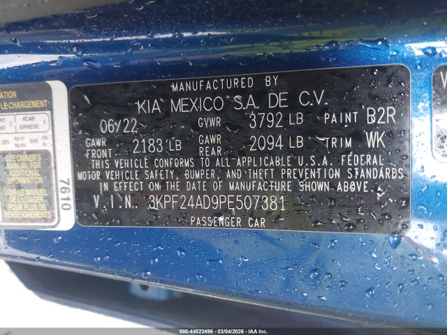 3KPF24AD9PE507381 KIA Forte Lxs