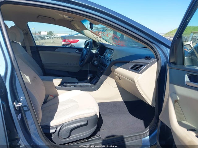Hyundai Sonata 2016 5NPE24AF3GH396304 Image 5