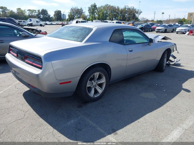Dodge Challenger Sxt 2017 2C3CDZAG5HH507909 Image 4