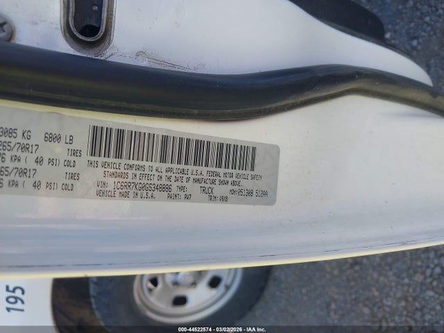 1C6RR7KG0GS348886 RAM 1500 Tradesman
