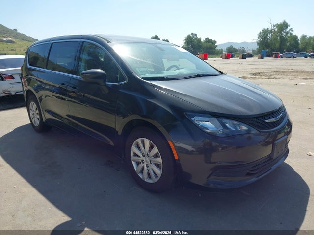 2020 CHRYSLER VOYAGER 2C4RC1AG5LR139583