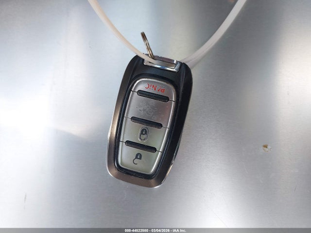 2020 CHRYSLER VOYAGER 2C4RC1AG5LR139583 Photo 10