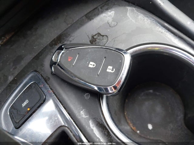 3GNAXSEV2MS168468 Chevrolet Equinox Awd Ls
