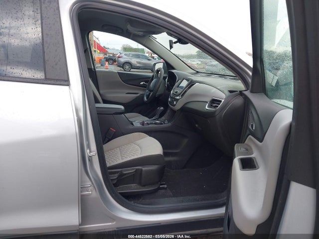 3GNAXSEV2MS168468 Chevrolet Equinox Awd Ls