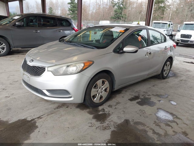KIA FORTE LX 2014 KNAFK4A60E5141155 Image 2