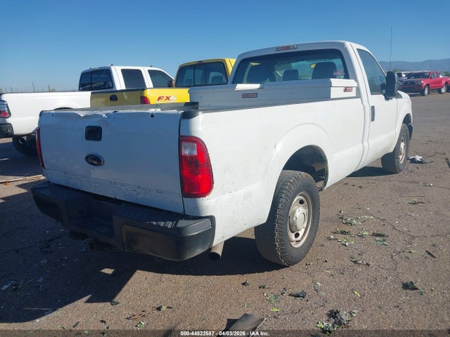 1FTBF2A63GEA99934 Ford F-250 Xl