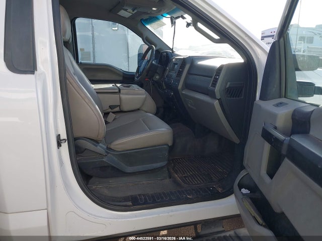 1FDUF4GT6JEC58661 Ford F-450 Chassis Xl